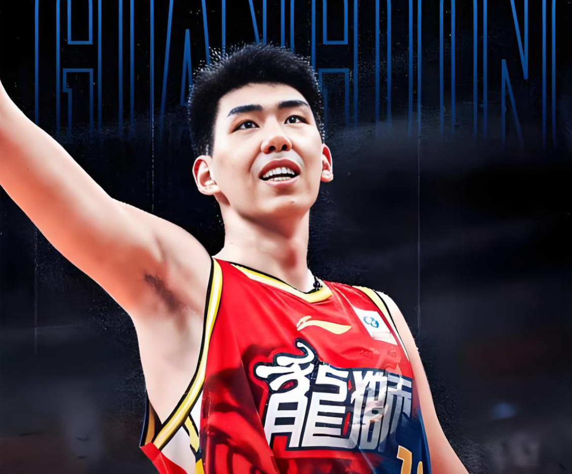 徐昕中肯点评徐杰！ CBA季后赛，将会在今天正式开打，广东队首轮比赛P...