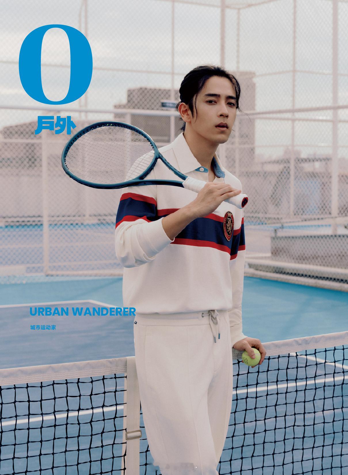 🎾：挥拍有节奏，台上也需要节奏。⛸️& ：赛场上飞驰如风，日常里放慢...