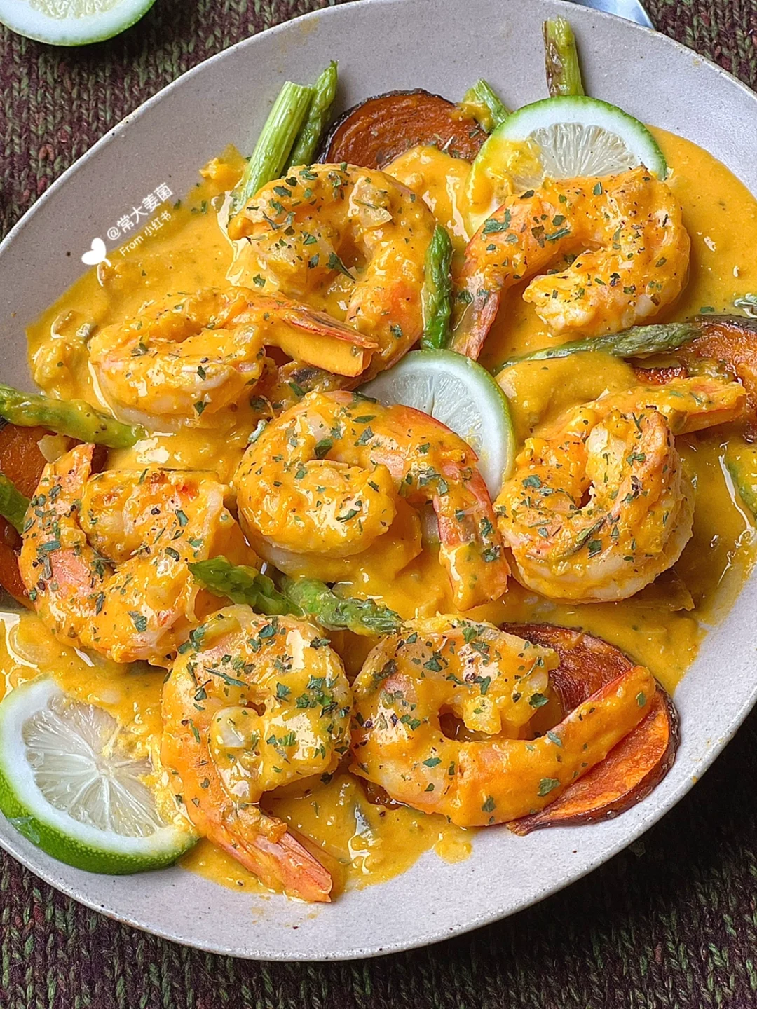 南瓜鸭蛋黄浓汤大虾🍤🎃一口沦陷了我🥹