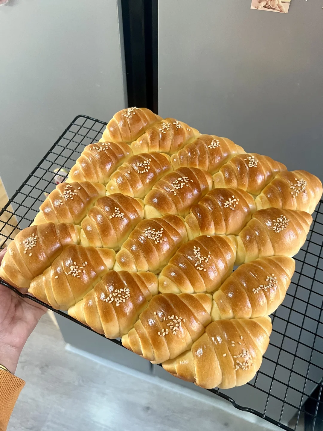 一份牛奶面包卷消耗两张壮骨膏