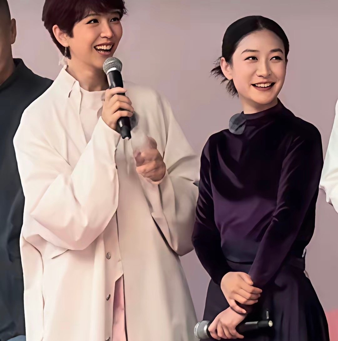 终于知道安小鸟叫小鸟的原因了，陶昕然在蔡少芬面前真的好小一只 ​