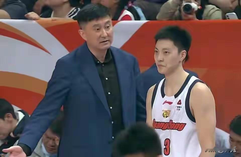 广东男篮早暴雷早治理，未必是坏事！