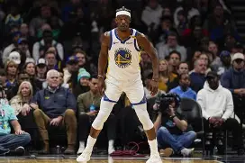 2026年8月，NBA球星巴特勒落地中国没有直奔北上广，反而坐了六七个小时车扎进四川大凉山，给山里娃建球场、带他们去成都打比赛，最后甚至跑去苏州打游戏，这场别开生面的中国行把所有人看呆了！
 
（信源：中国日报网（2026-08-19）：巴特勒 2026 中国行首站凉山，为茨达镇公益篮球场揭牌，组建