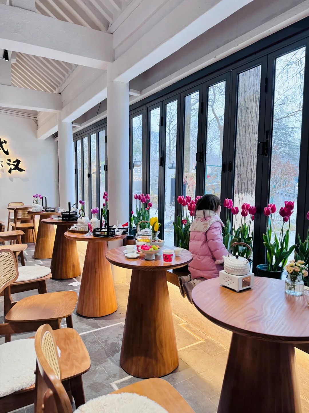 武汉又下雪了，快来解放公园滑雪拍情书呀！