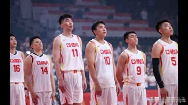 郭士强到底该不该下课，拆解中国男篮惨败日本的3个核心原因 ​