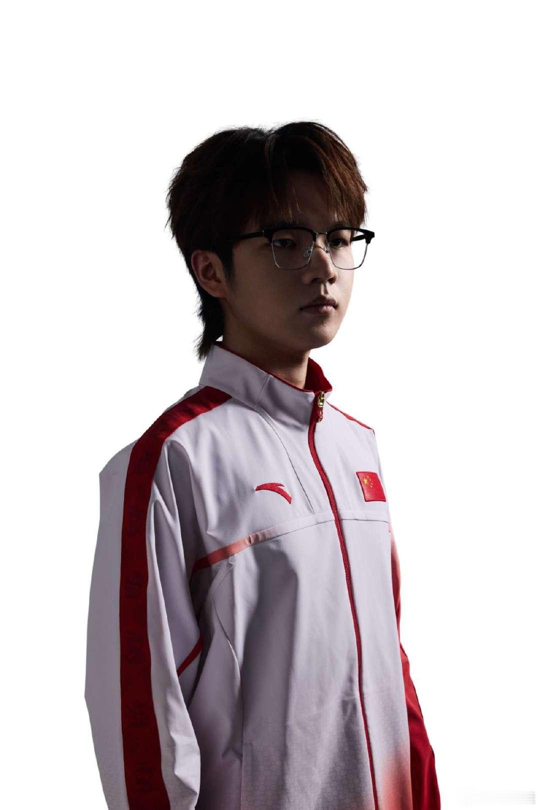 #是花花不是画画[超话]# 一切顺利！中秋快乐陈玉萌！ ​