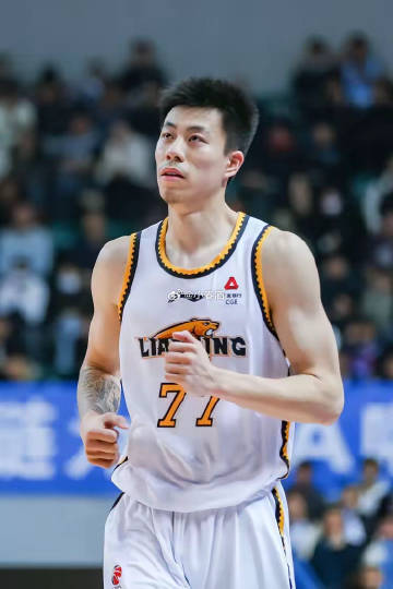 CBA第三阶段开局完美的三支球队<br />1、广东<br />谁能想...