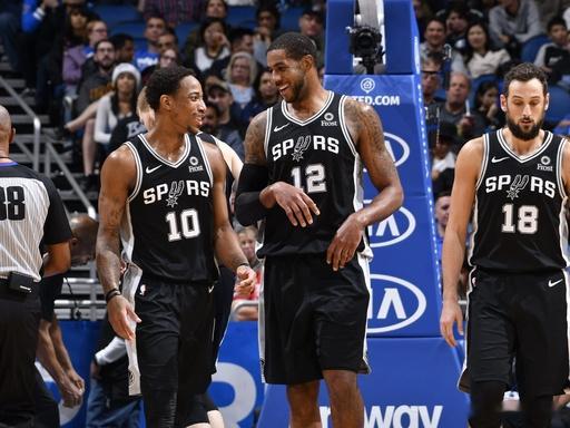 NBA  圣安东尼奥马刺VS俄克拉荷马雷霆残阵雷霆韧性拉满！受让 4....