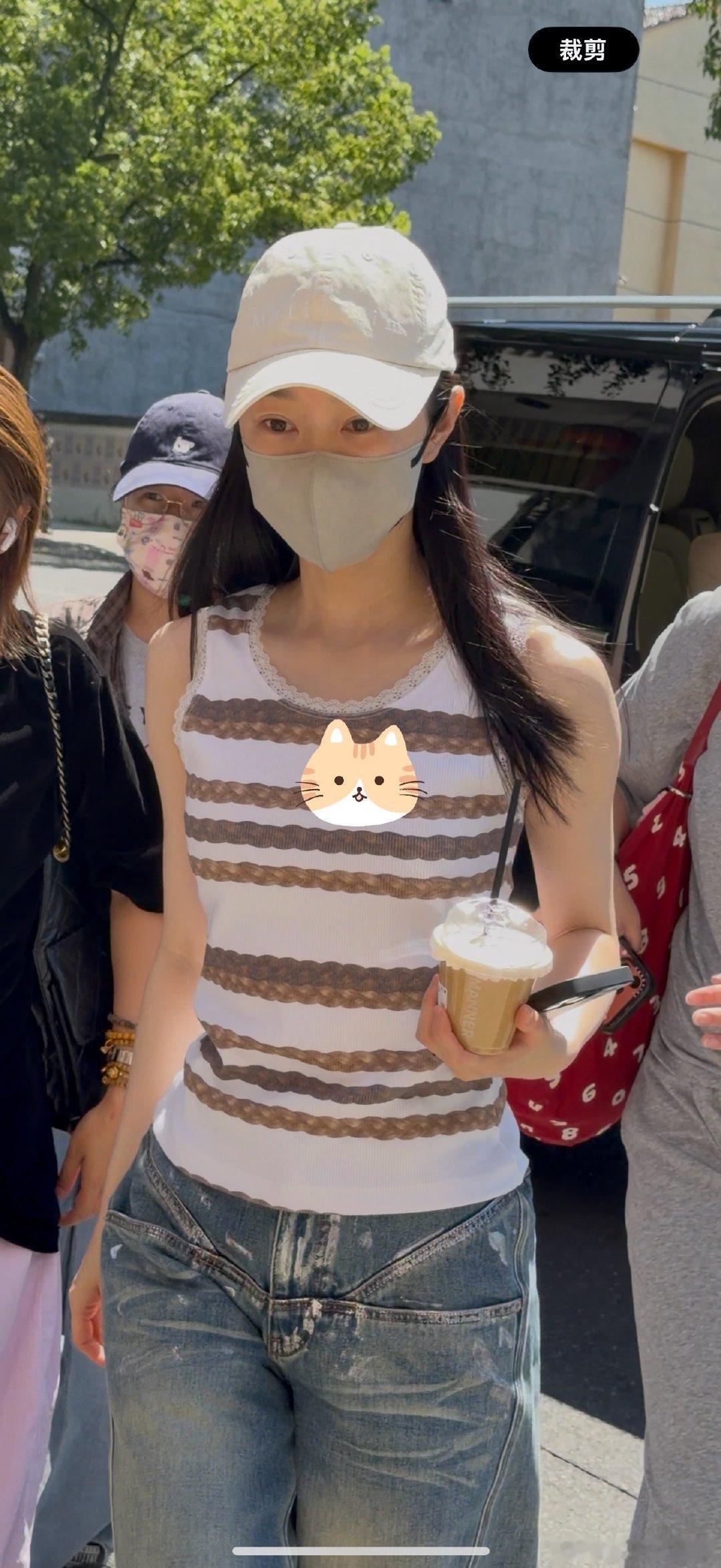 #收or出图包fo[超话]##冒个泡# 宋轶进妆 ​