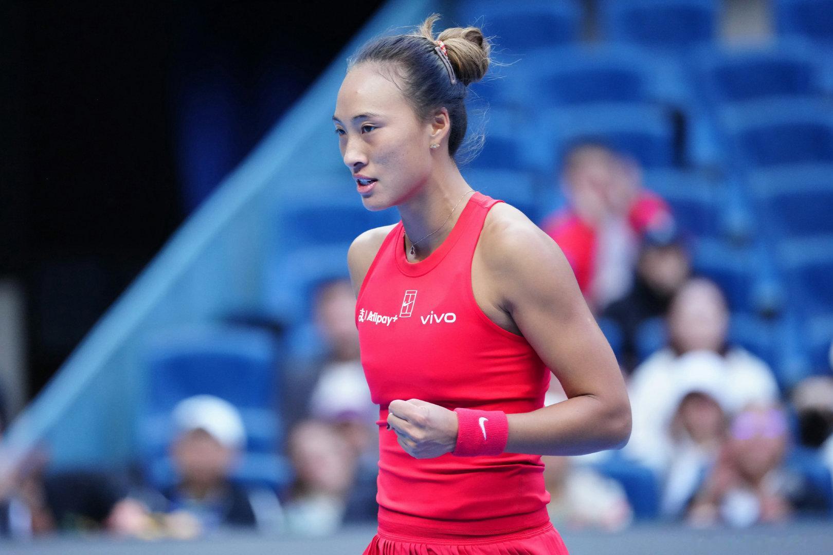 #郑钦文vs斯维托丽娜#
🇨🇳郑钦文6-3🇺🇦斯维托丽娜
先下一盘🔥

手感不错
那些极致的变线落点
有一种惊艳又惊悚的美感
第二盘保持住⛽

#2026中网# 丨#中网[超话]# ​