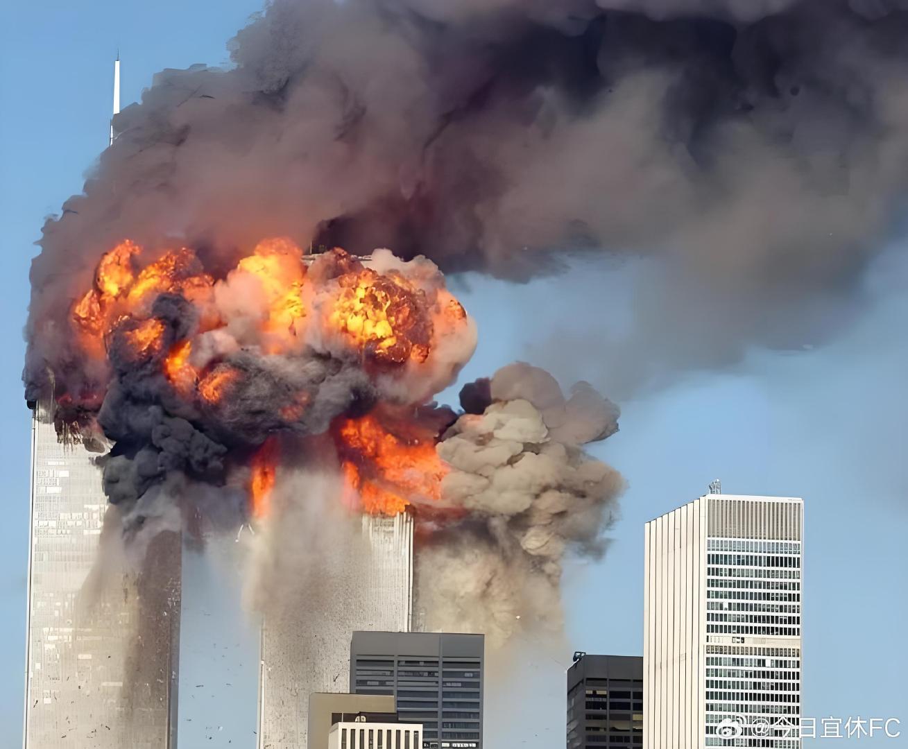 #美国纽约市长在911纪念仪式上大笑#说实话当时我没同情911事件，因为我还没从南斯拉夫大使馆事件中，对凶手的恨还没走出来。 ​