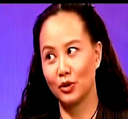 歌坛大哥刘欢当年在台上气场两米八，却被妻子卢璐逼去商场买内衣，在女装专柜被柜姐一句“嫂子穿多大罩杯”当场问死。
 

面对复杂的字母加数字编码，这位能写交响乐的大音乐家急得满头大汗，空手回家后第一件事就是红着脸追问媳妇到底穿多大号。
 

男人在家里哪有什么面子，在外风光无限，回了家还不是得乖乖听媳