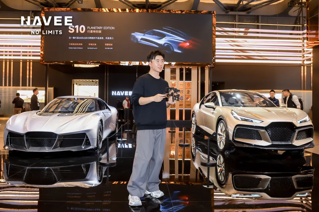 AWE 2026探展，探路硬货扎堆，张朝阳亲签名