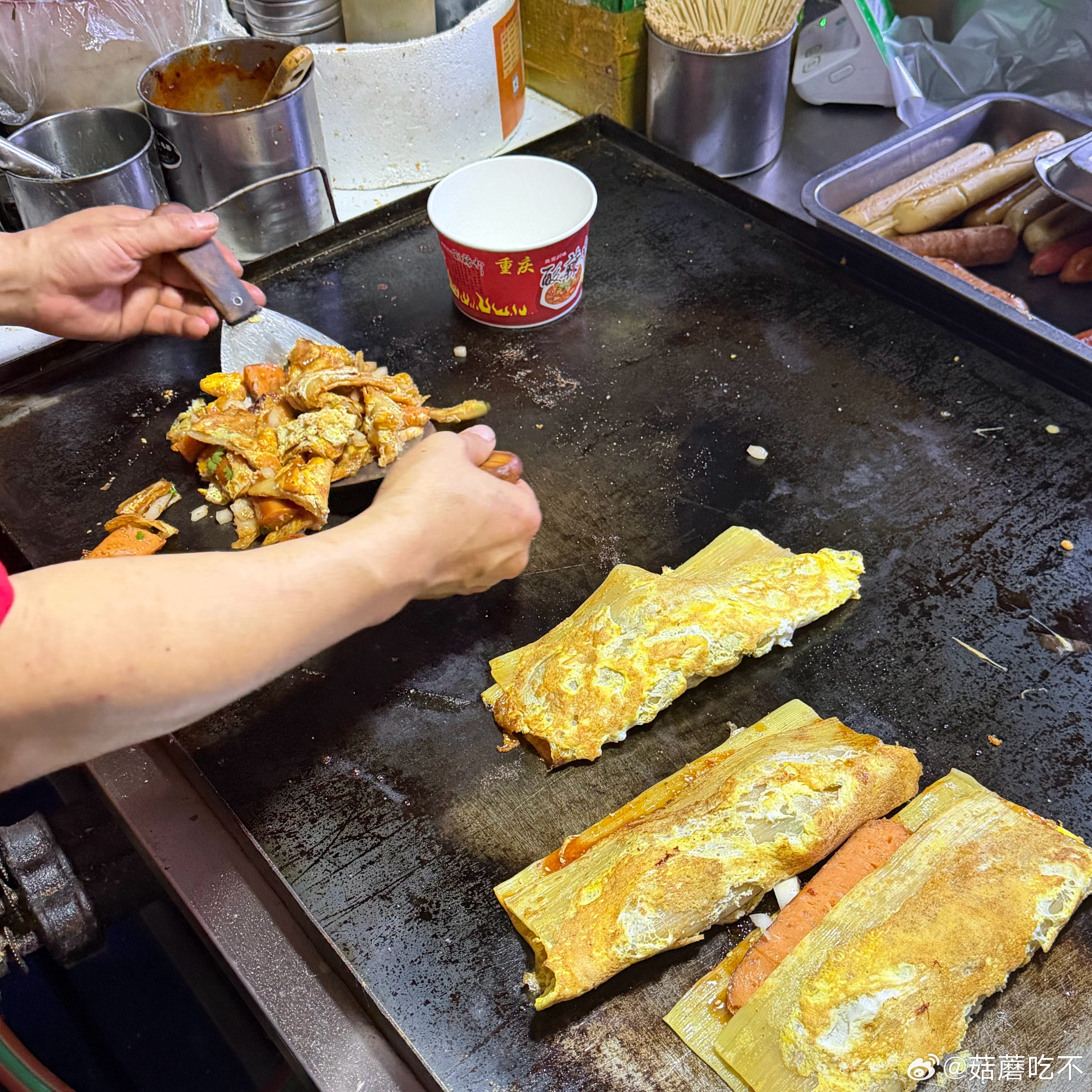 烤冷面手抓饼 ​​​