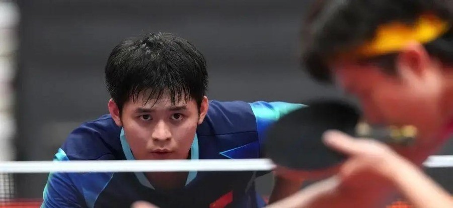 林诗栋4比0横扫王楚钦拿3金，王曼昱四天三杀张本美和还轰出11比0，可男团输日本这事，才是国乒最该当心的
男团决赛第五盘打完，温瑞博1比3输给松岛辉空的那一刻，国乒在亚运赛场上保持了八届的男团金牌没了。这是自1974年中国队参加亚运会以来，男团第一次输给日本，36年的不败纪录就此终结
林诗栋的3金1