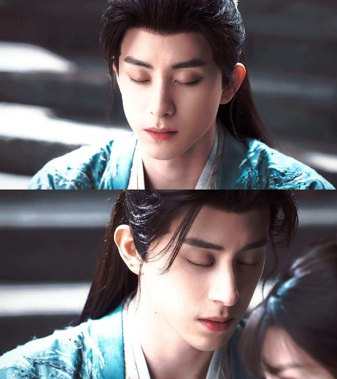 敖瑞鹏. 李长寿
🦋 #师兄太稳健# ​​​