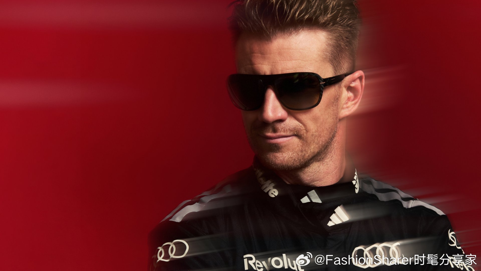 ic! berlin携手Audi Revolut F1车队推出首支广告大片
 
（柏林，2026年9月1日）马可林集团旗下德国高端眼镜品牌ic! berlin，发布与Audi Revolut F1车队合作的首支官方广告大片，本周全球上线。这也是品牌今年2月官宣合作后，作为车队首个官方眼镜合作伙伴的重磅项目。
 
大片主题为“从0.05毫米到300公 ​