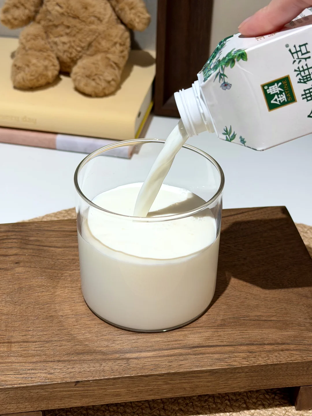 不冰也好喝！我愿封他为常温牛奶之神！