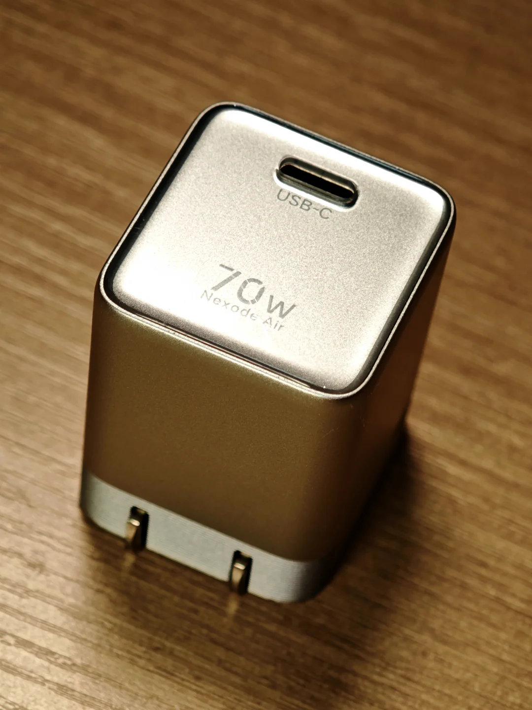 绿联新品70w氮化镓充电器!神头预定!