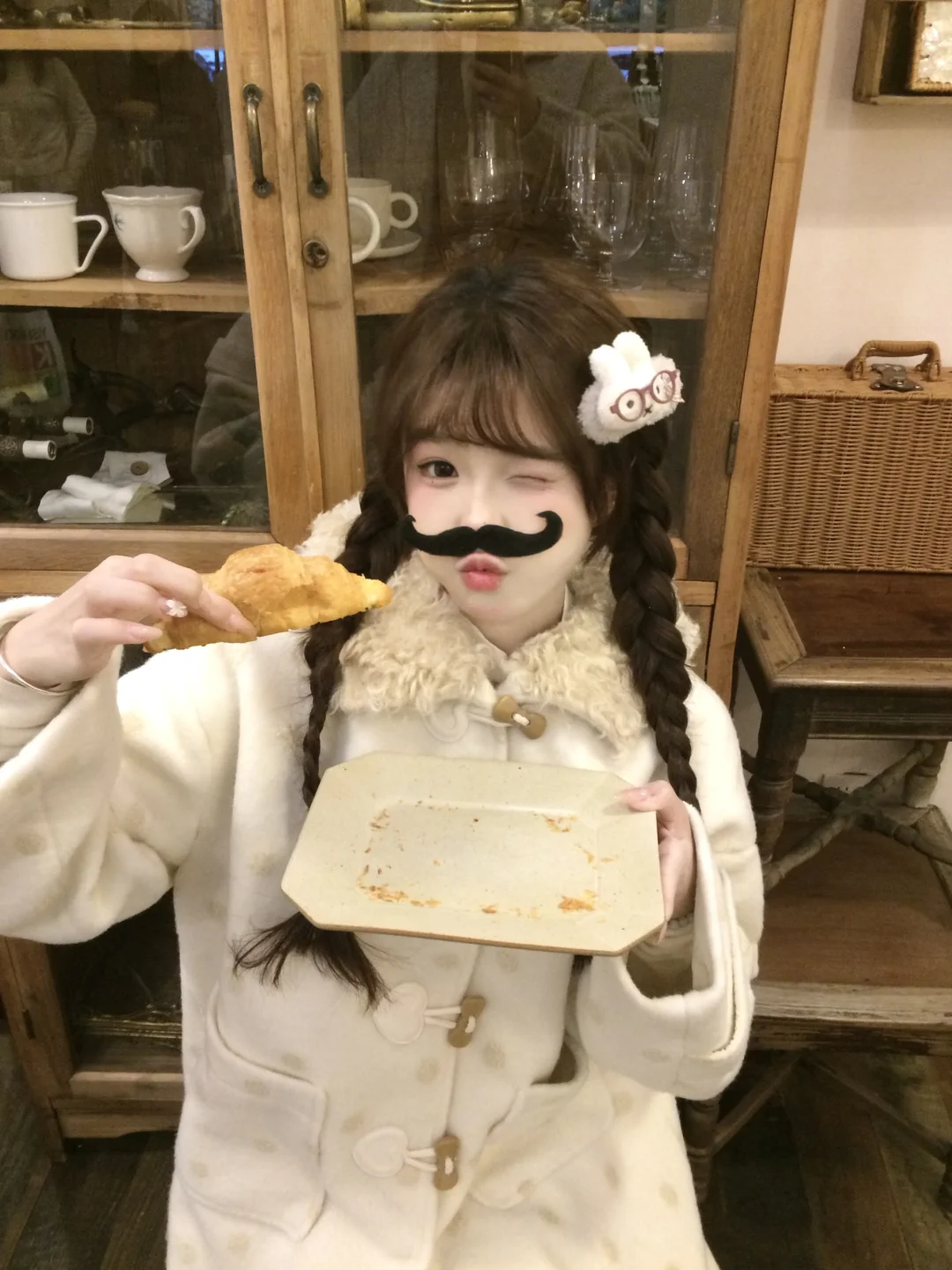 🥐⁽⁽ଘ( • ༝ • )ଓ⁾⁾ 𝗺𝗶𝗳𝗳𝘆 ˚ ‧˖⁺