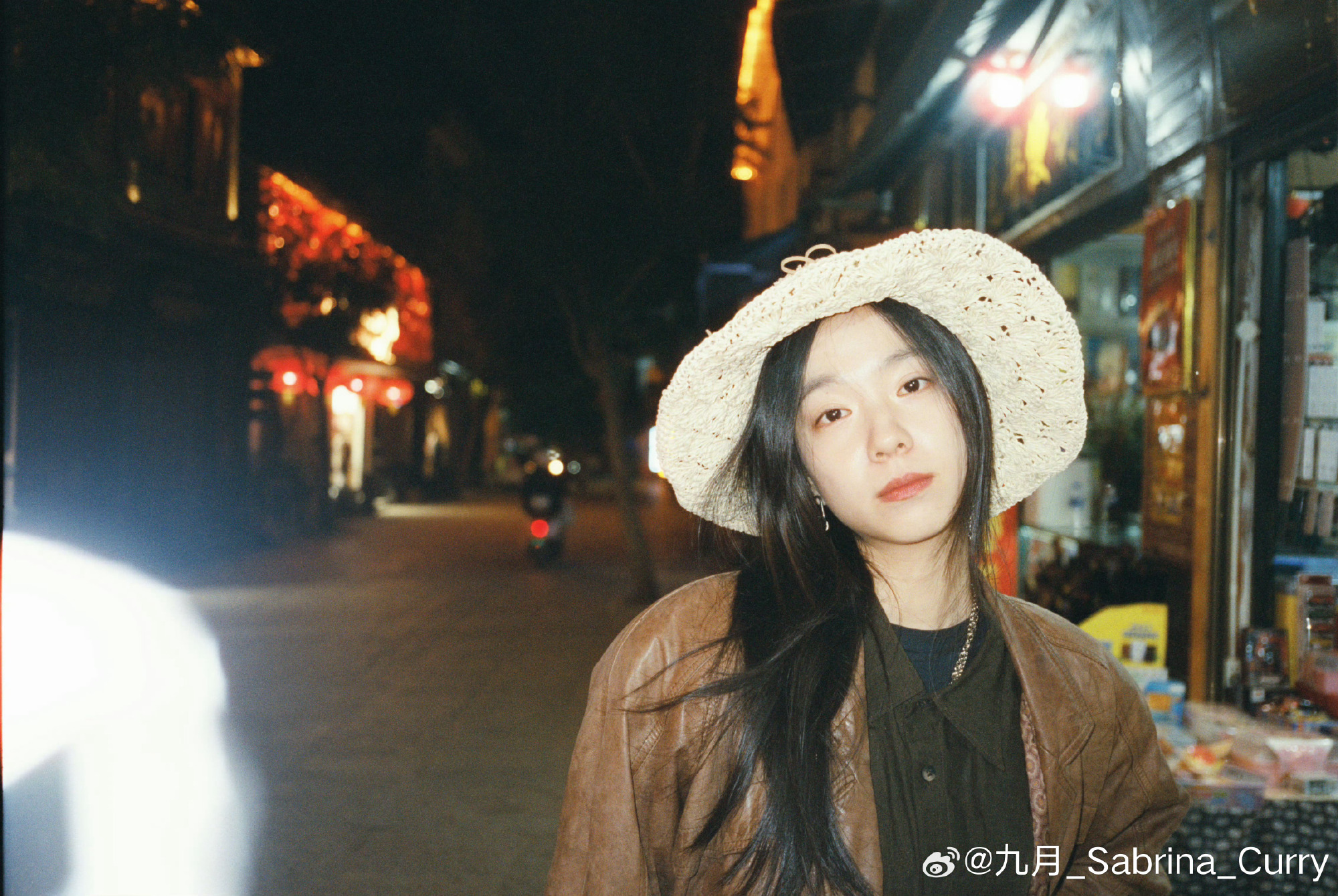 庄达菲  学习新知识会感到笨拙实际上是一种进步 你比刚刚的自己进步了一...