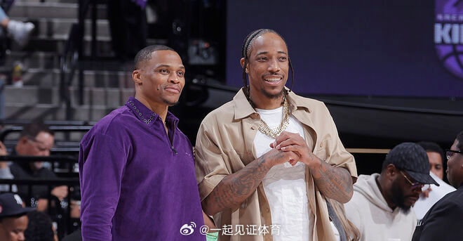 NBA名宿克里斯-波什在社交媒体上发声，对威少和德罗赞等老将至今仍未签...