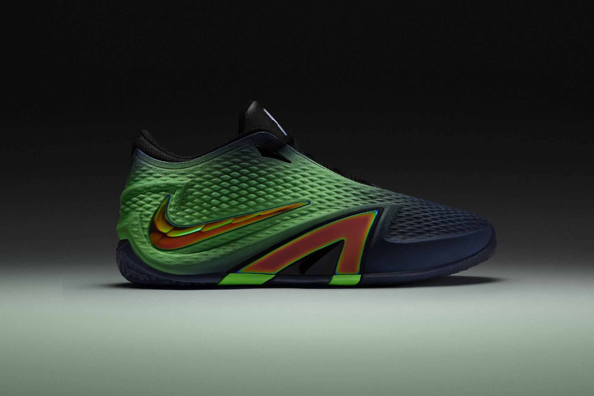 Nike 正式发布 Ja 4。  此次鞋款设计灵感来源于 Ja Mor...