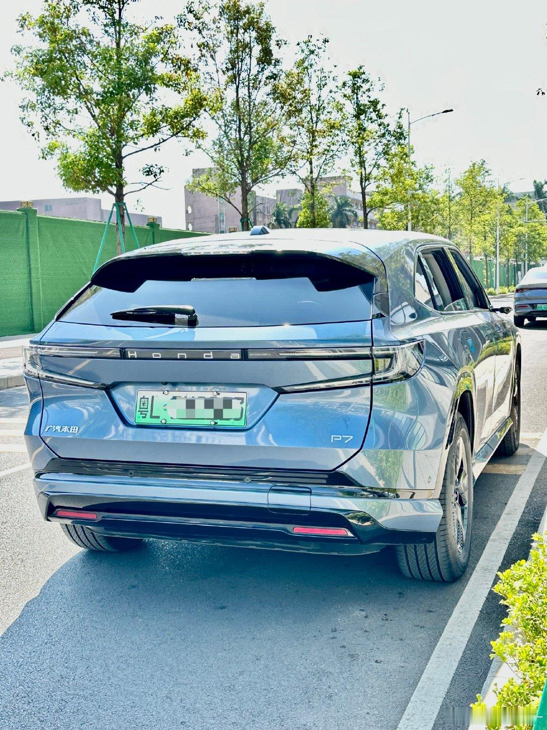 拿下[加油]本田P7 后驱长续航plus 纯电 续航650km
悬架调节，BO音响，16扬声器，光感天幕，AR实景导航，车载KTV，多色氛围灯等！！
2025年上牌[色]仅八千多公里[色]原钣原漆准新车，秒过查博士s级检测！！新车指导价21.89万，现在只要13.68万[勾引][勾引]  ​