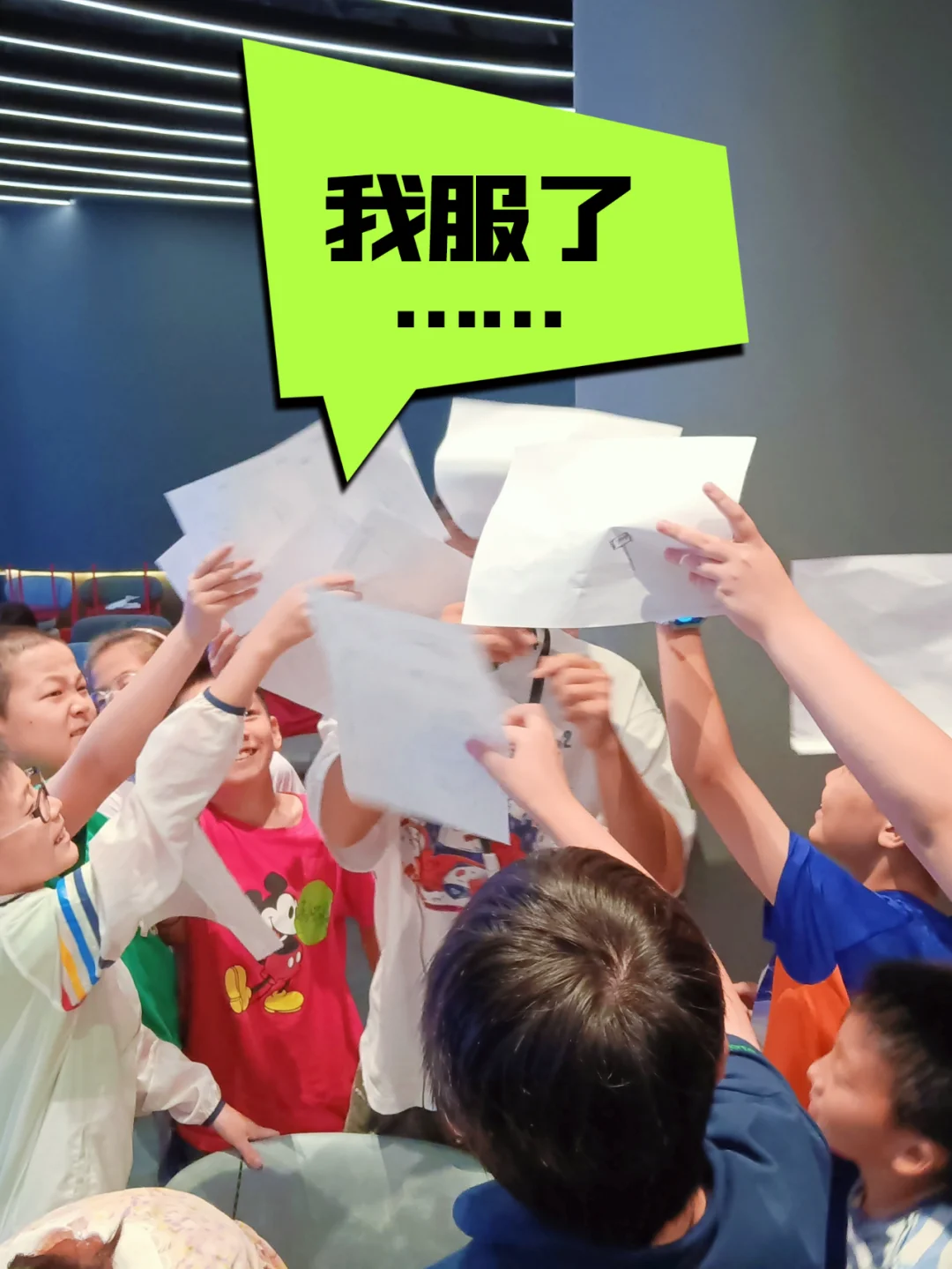 不是，谁家孩子放暑假这么爱学习啊？！