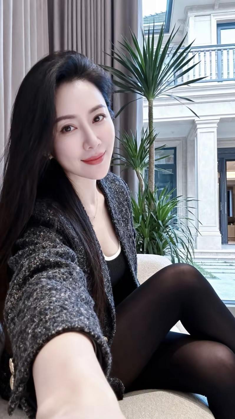 <p>成熟的美 厚黑美学 <!--{img:0}--></p><img...