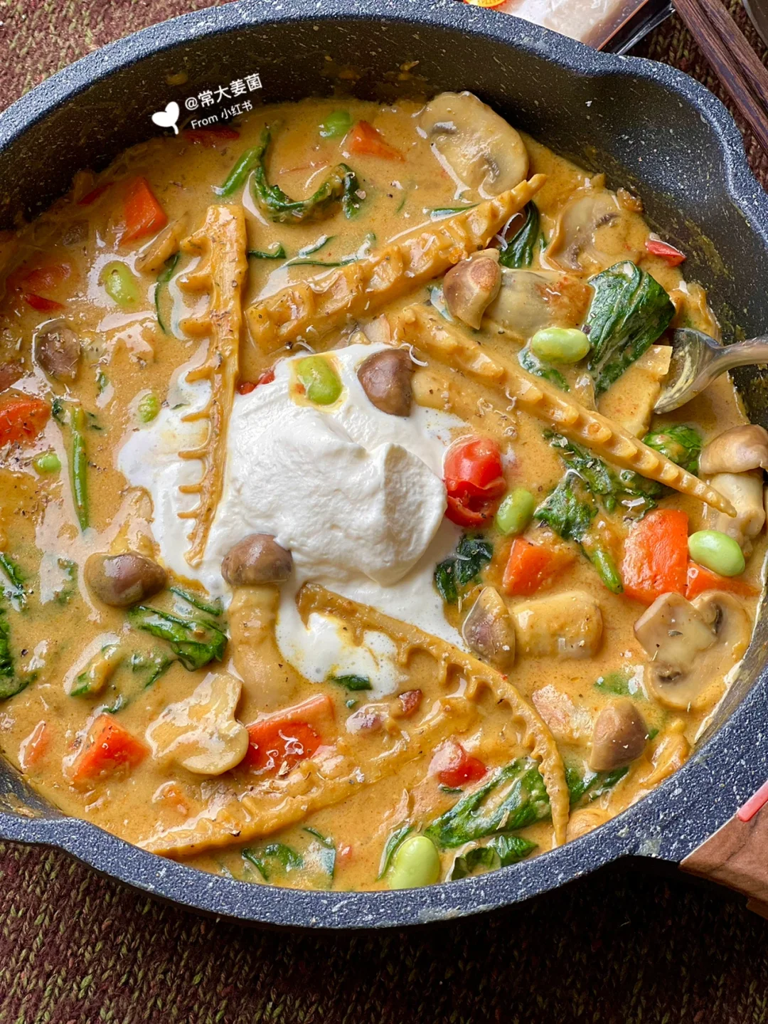 不限食材！无水杂蔬咖喱浓汤🥬🥕🍄