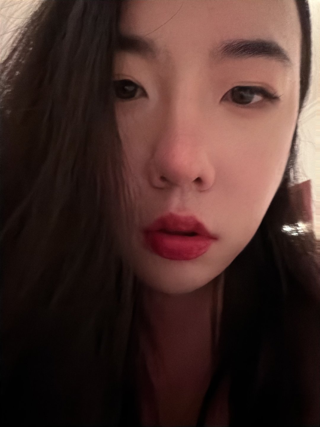 一直很害怕七夕，因为前男友是七夕前夕分手的，我对七夕很敏感，对征兆很敏感，我长得像张柏芝，白长得像谢霆锋，我更害怕了 ​
