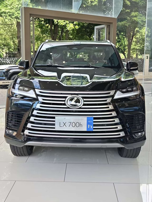 ✨雷克萨斯LX700h｜气场直接拉满🖤