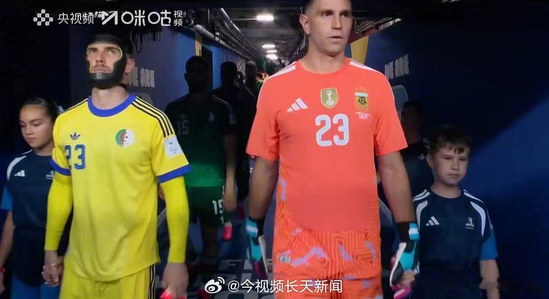 北京时间6月17日，法国传奇球星齐达内的次子卢卡·齐达内，在世界杯小组...