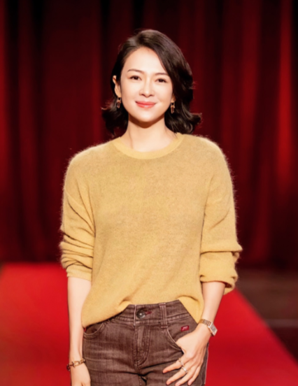 内娱出了一个可怕的演员，那就是章子怡，不仅仅是因为凭一部作品拿下12个影后奖杯，