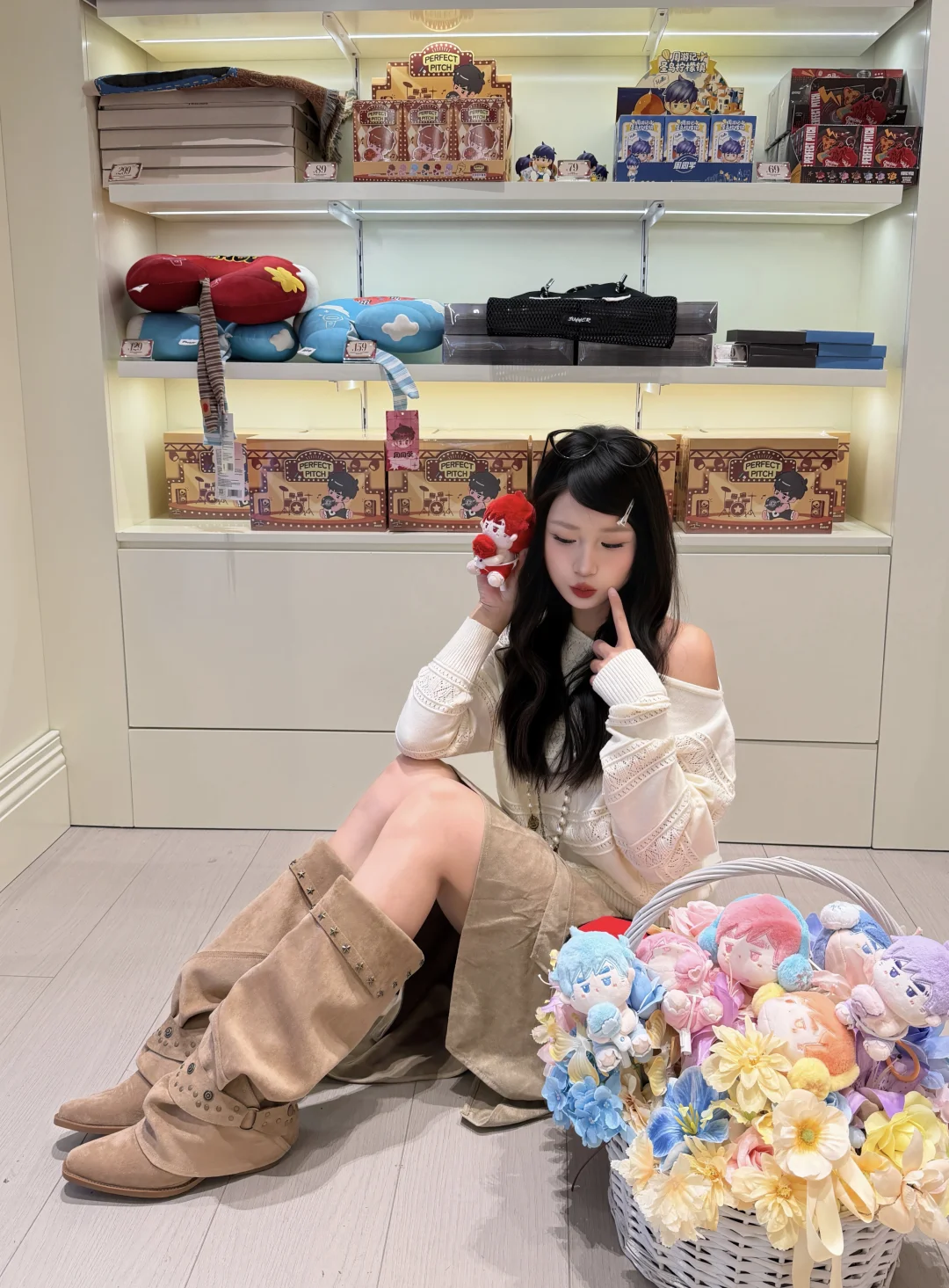 周同学迷狂喜！南京路这家潮玩首店好逛