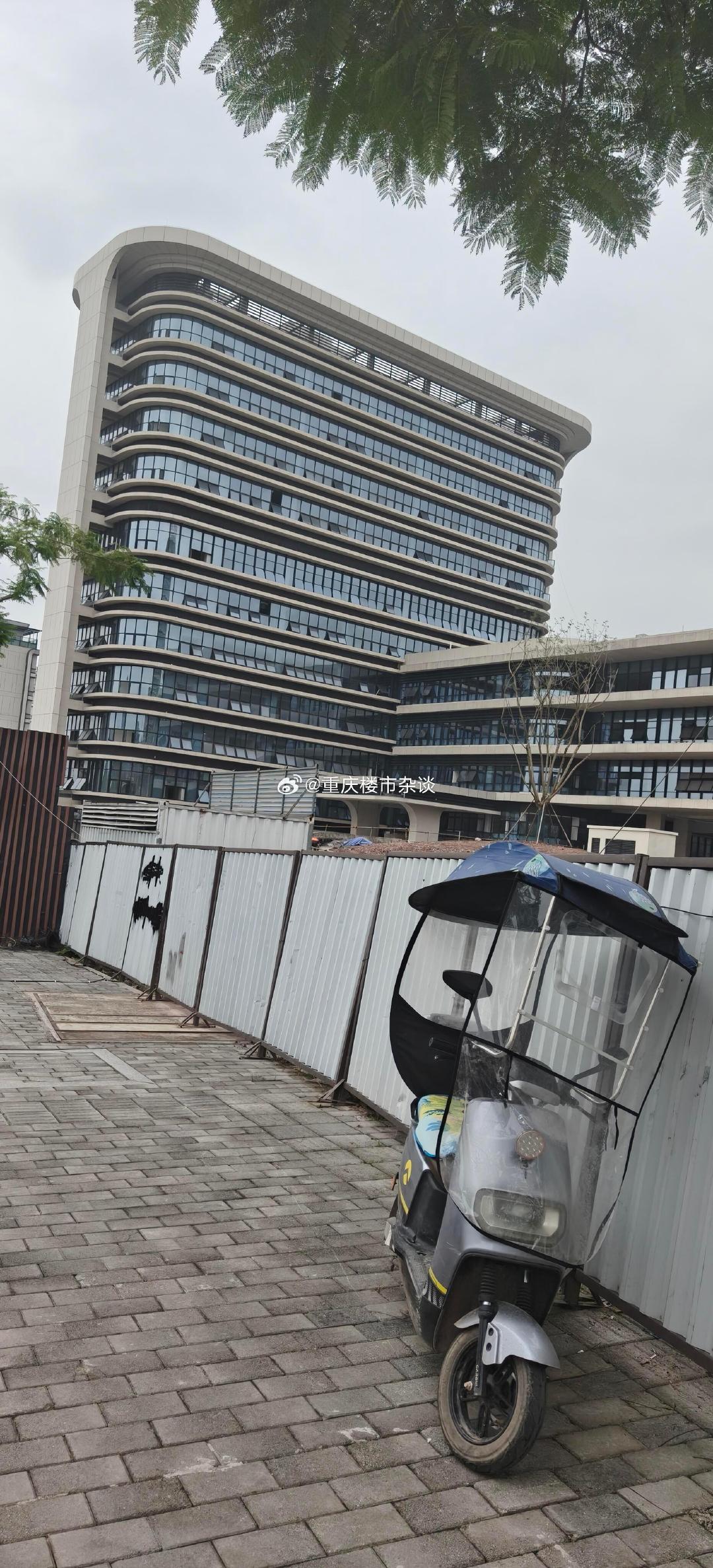 物流园妇幼保健院，今年年底能完工吗？#楼市第一线# ​