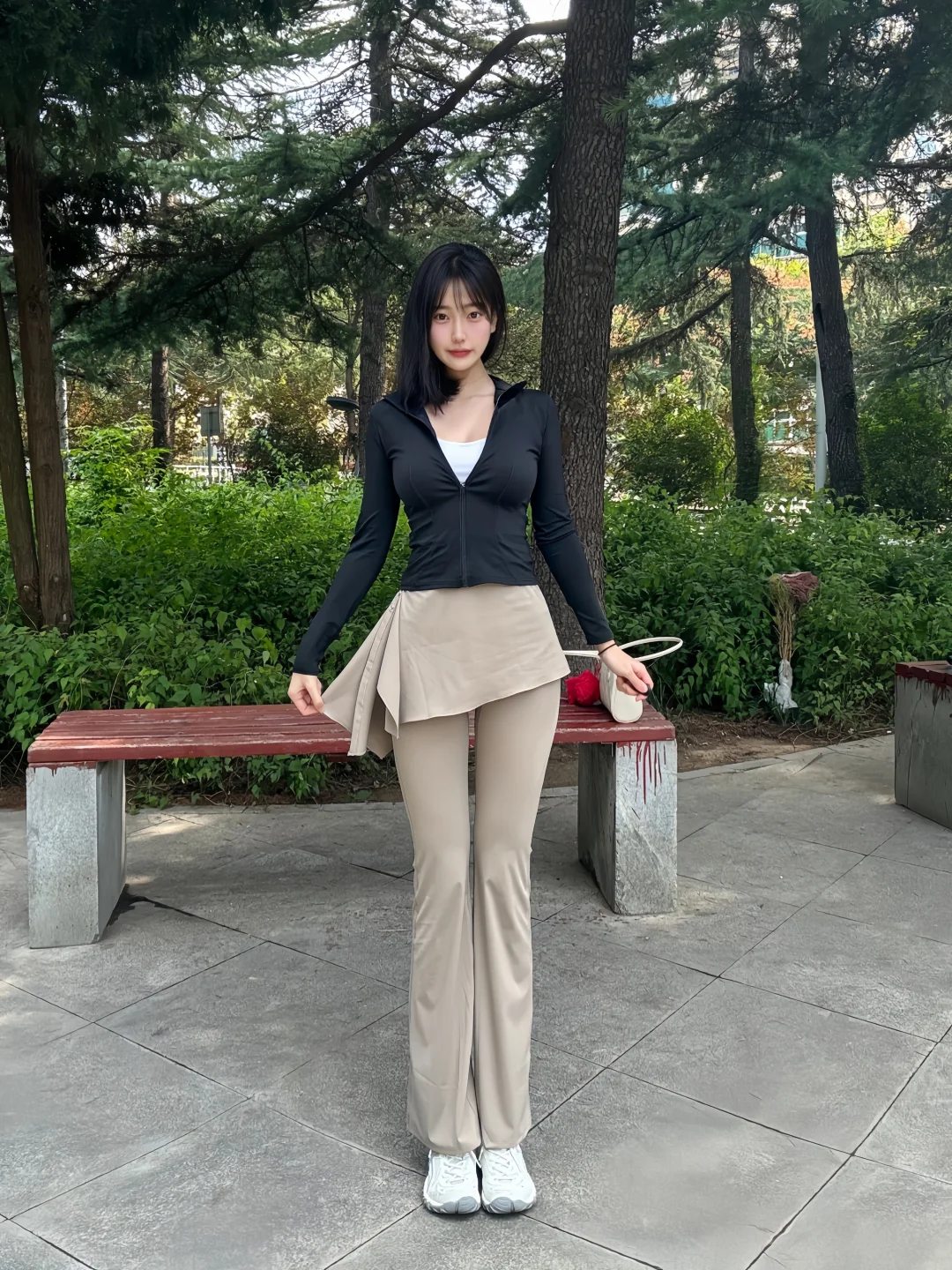 今天穿瑜伽裤