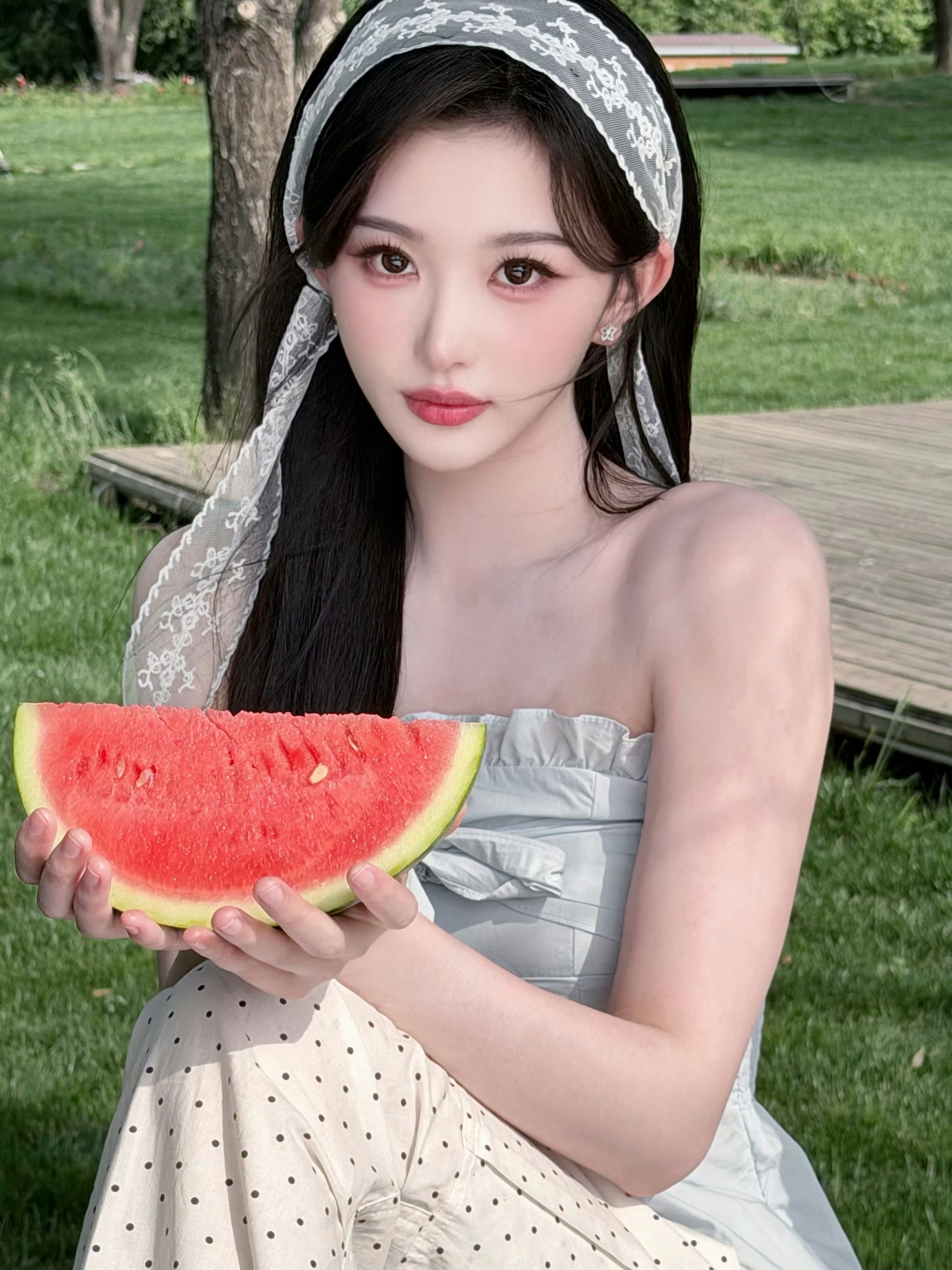怎么又在给美女做对比题啦！！明明各有各的漂亮😭   ​​​