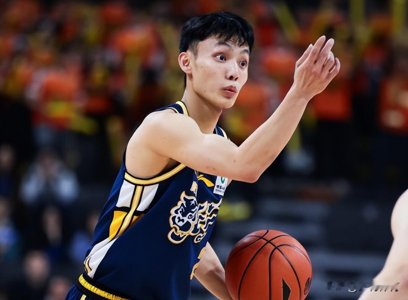 广东宏今日早报！徐杰最新伤情，萨姆纳无缘季后赛，麦考尔做保养