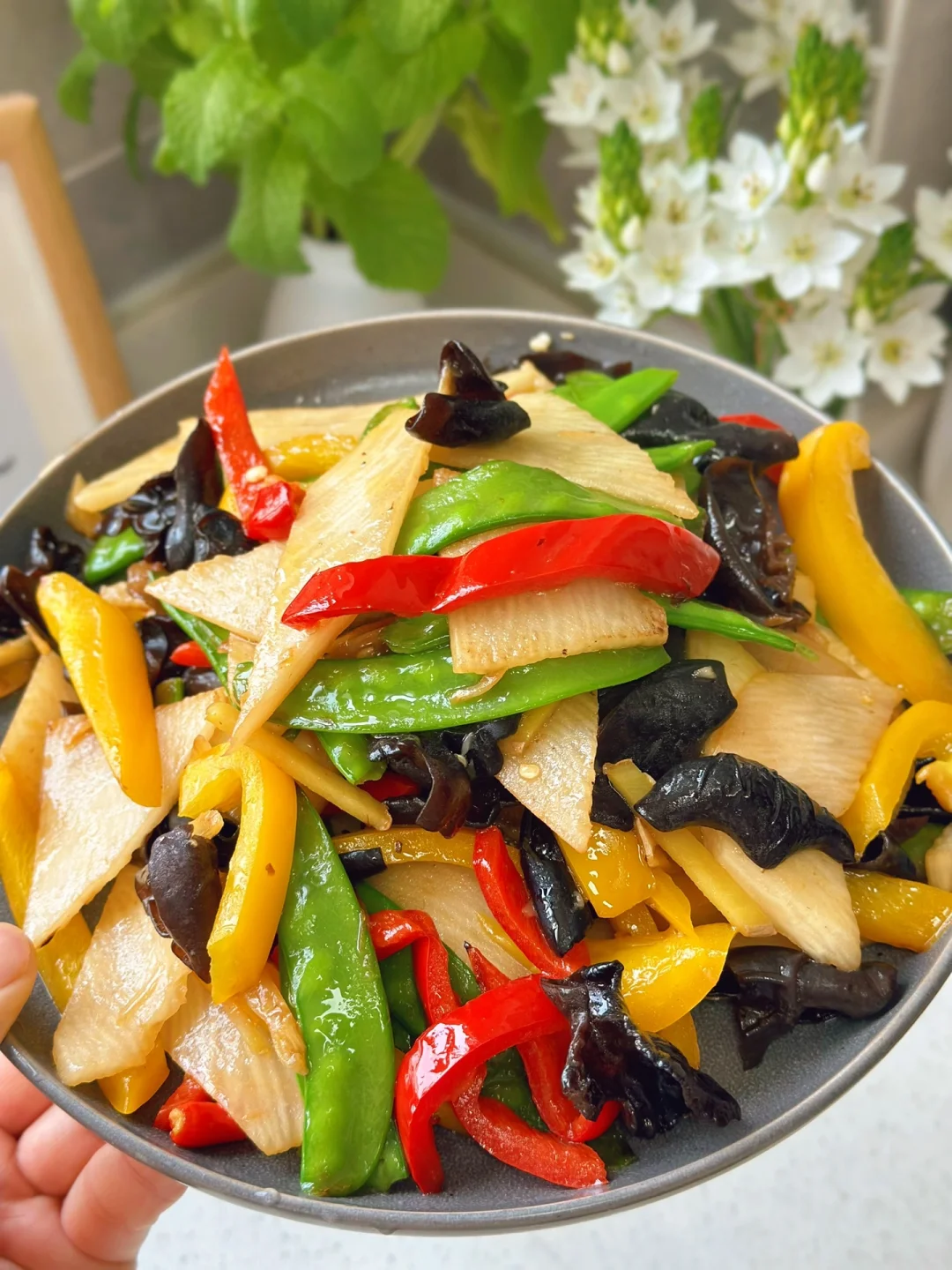 荷兰豆木耳炒山药简单营养减脂家常菜