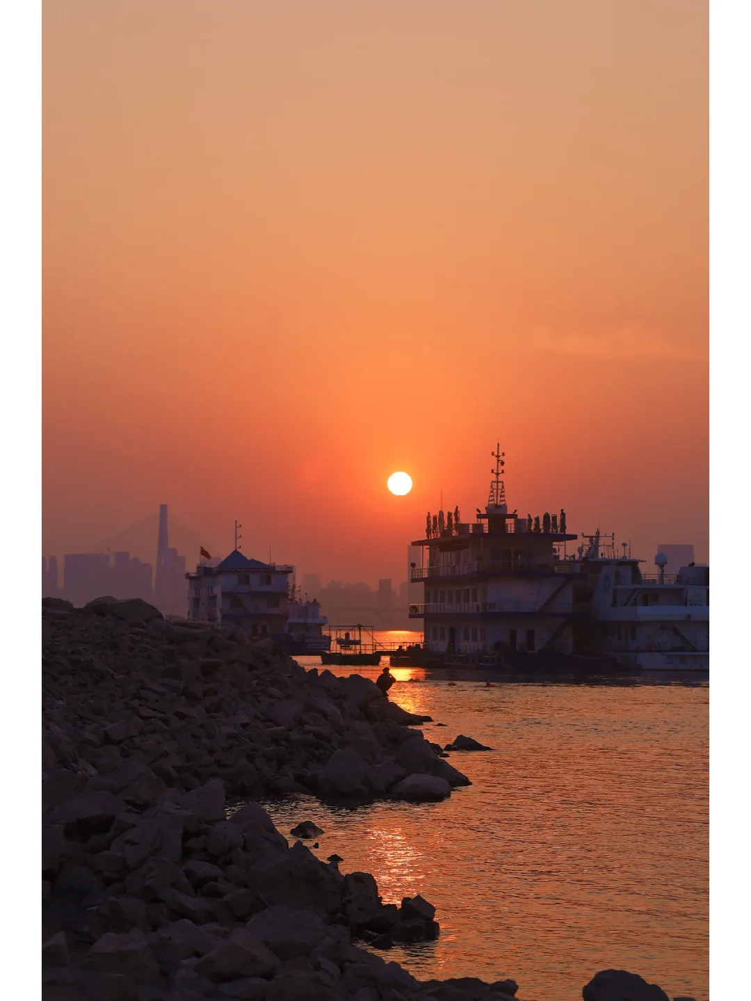 武汉宝藏citywalk路线，青山江滩闲逛指南