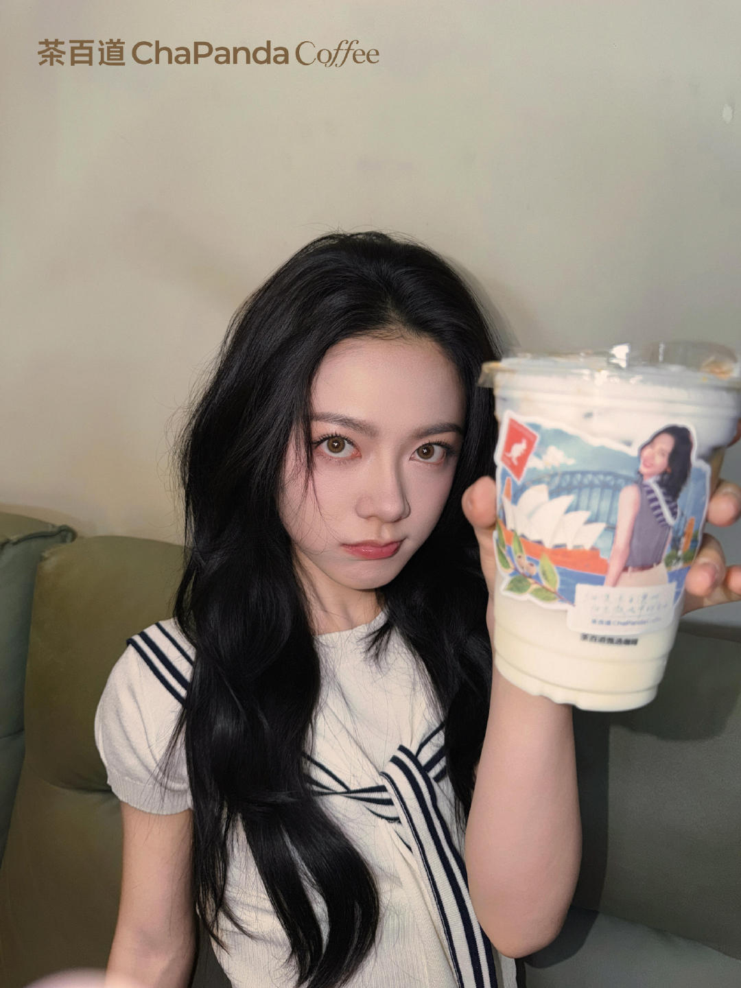 茶百道拍这么好看呀 
赵今麦×温俊 ​