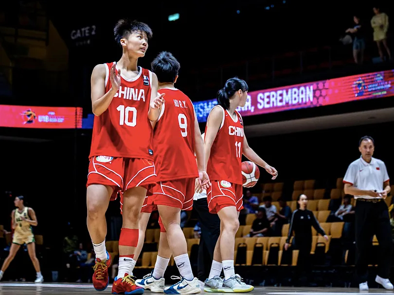 2026年U18女篮亚洲杯季军战，中国U18女篮将于10月10日16:00对阵韩国队，争夺铜牌。这场比赛有以下几个看点：晋级之路与近期状态中国U18女篮小组赛2胜1负（116-30马来西亚、95-46