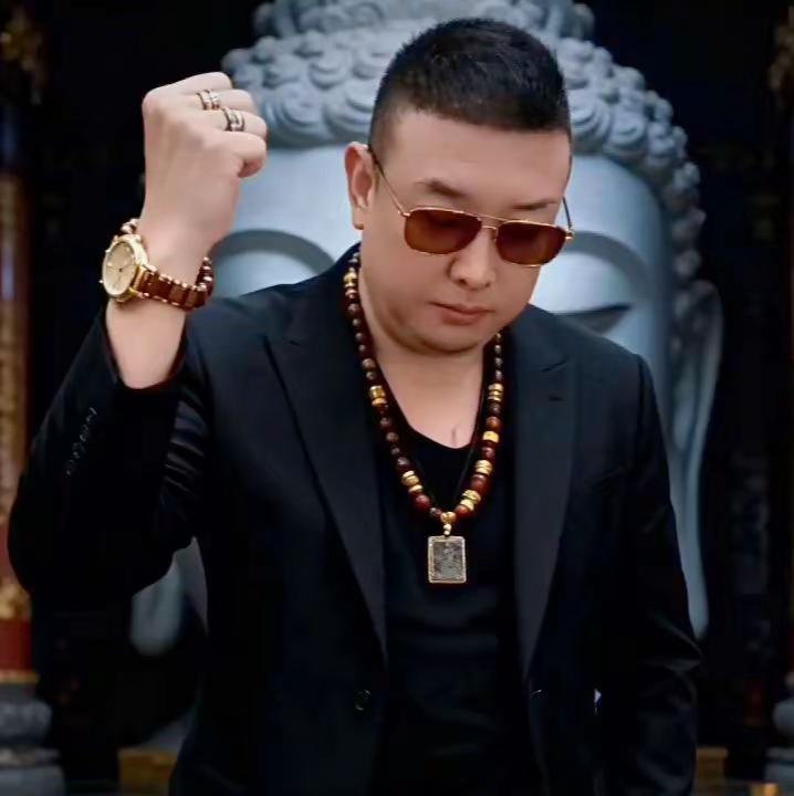 哥已不再是当年的哥。