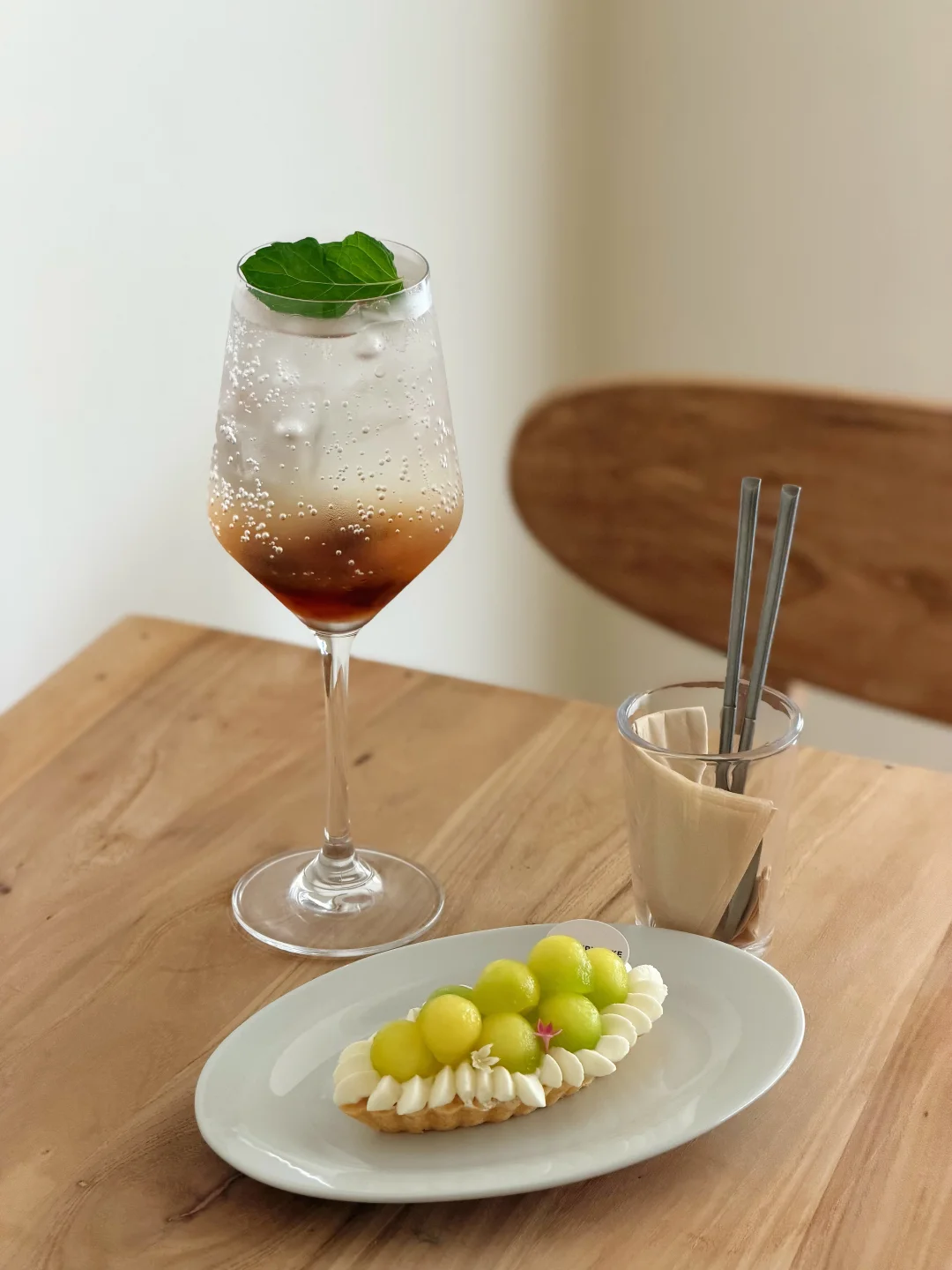 喝杯话梅苏打水🍸