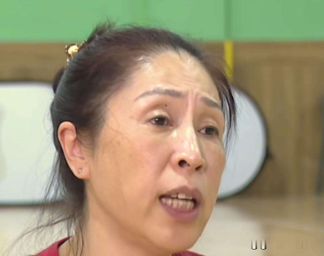 心系女篮！郑薇指导谈:中国女篮对阵韩国女篮:

老实说，亚运会小组赛以及四分之一决赛，中国女篮几乎没有遇到困难。半决赛对阵韩国女篮迎来真正的考验，在内线缺少韩旭的情况下，张子宇的发挥至关重要，这场比赛对他是一次挑战，也是一次机会。

虽然，中国女篮整体实力与阵容深度占优，但仍然不能掉以轻心，要吸取中
