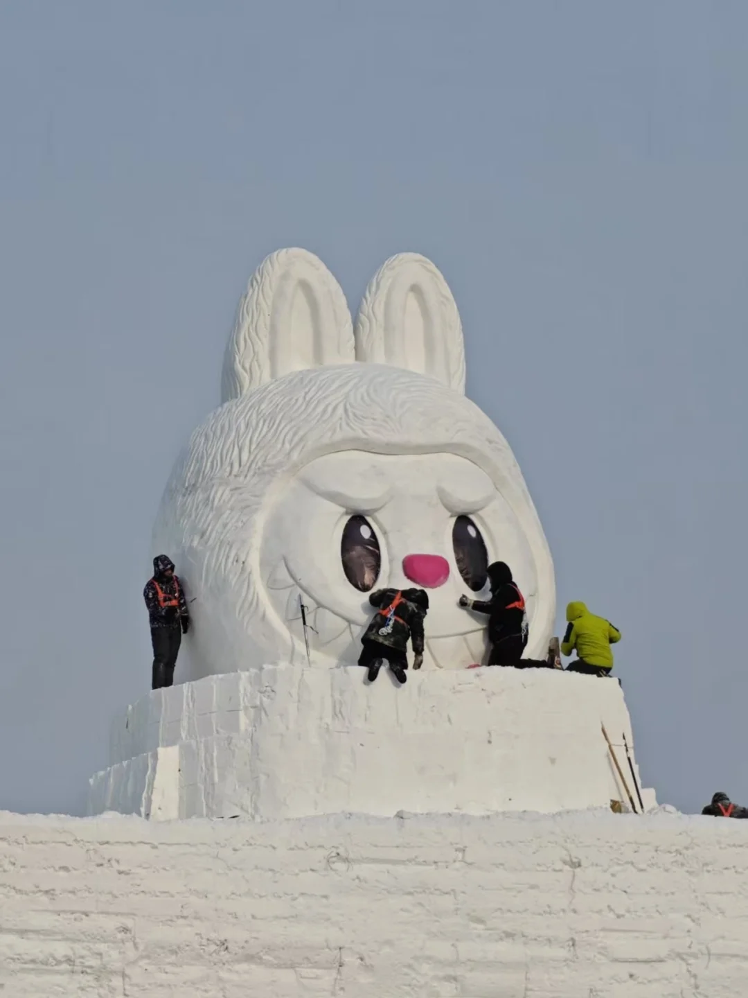 冲！哈尔滨LABUBU雪人
