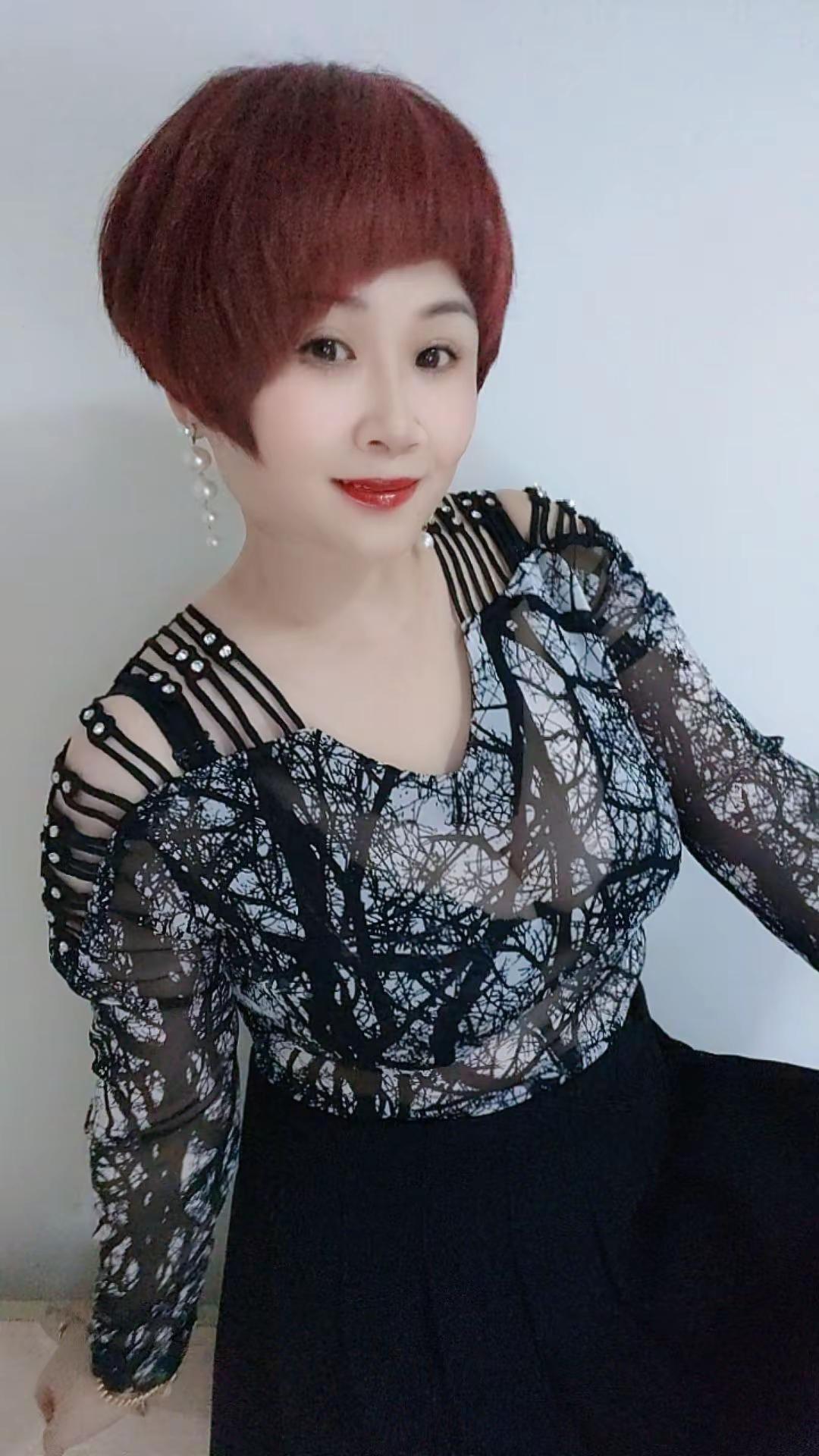 <p>情感共鸣 <!--{img:0}--><!--{img:1}--...