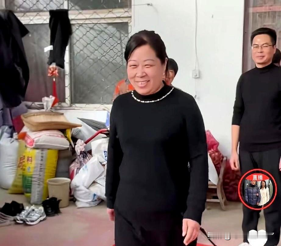 在这个快节奏的时代，京城的小二家庭用“情感优先，金钱次之”的方式，给我...